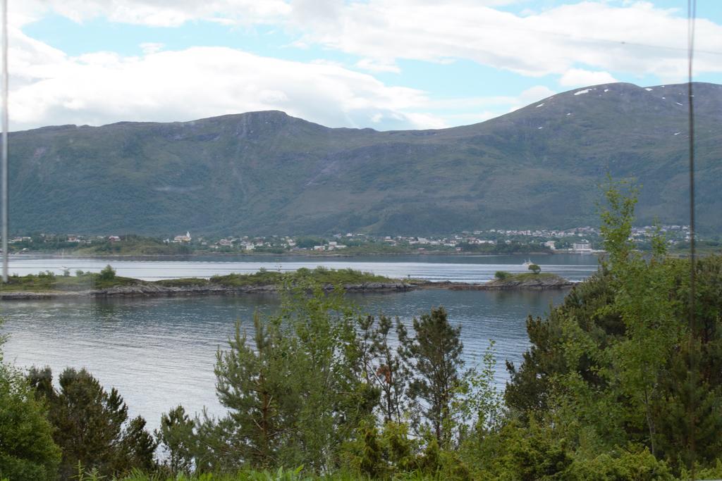 Volsdalen Camping Alesund Exterior photo